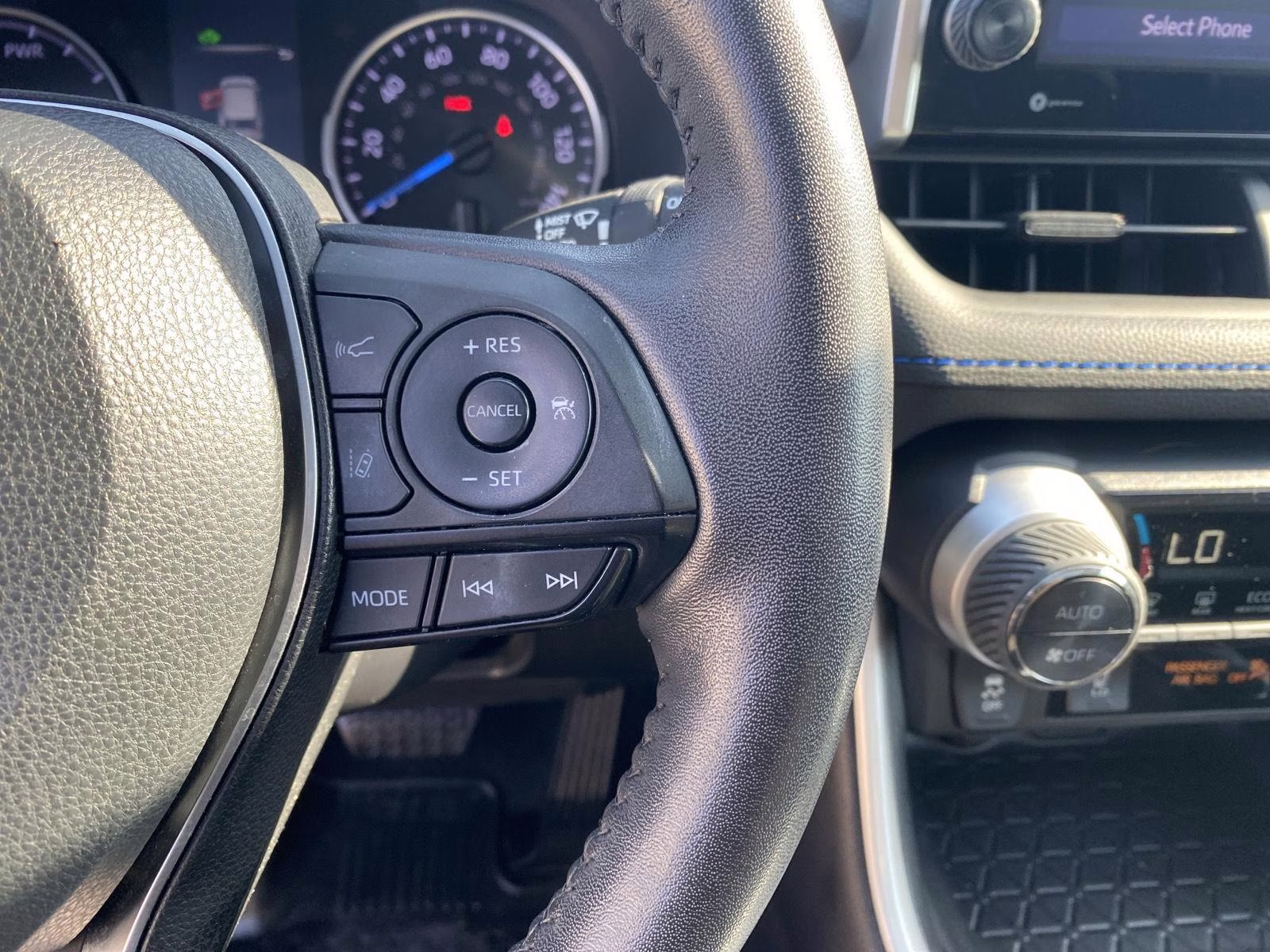 2022 Magnetic Gray Metallic Toyota RAV4 Hybrid SE AWD SUV