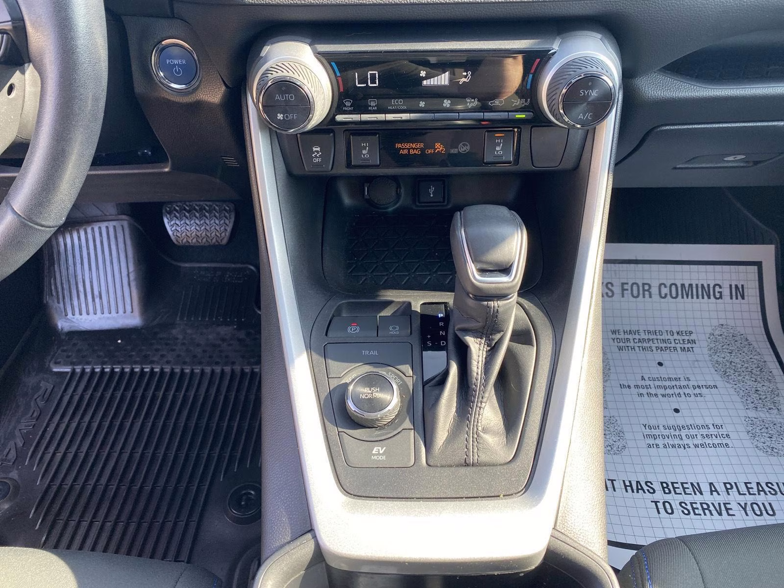 2022 Magnetic Gray Metallic Toyota RAV4 Hybrid SE AWD SUV