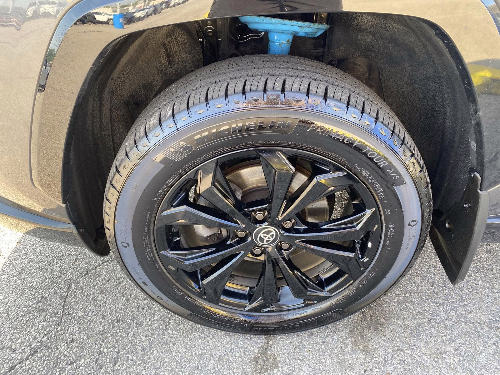 2022 Magnetic Gray Metallic Toyota RAV4 Hybrid SE AWD SUV