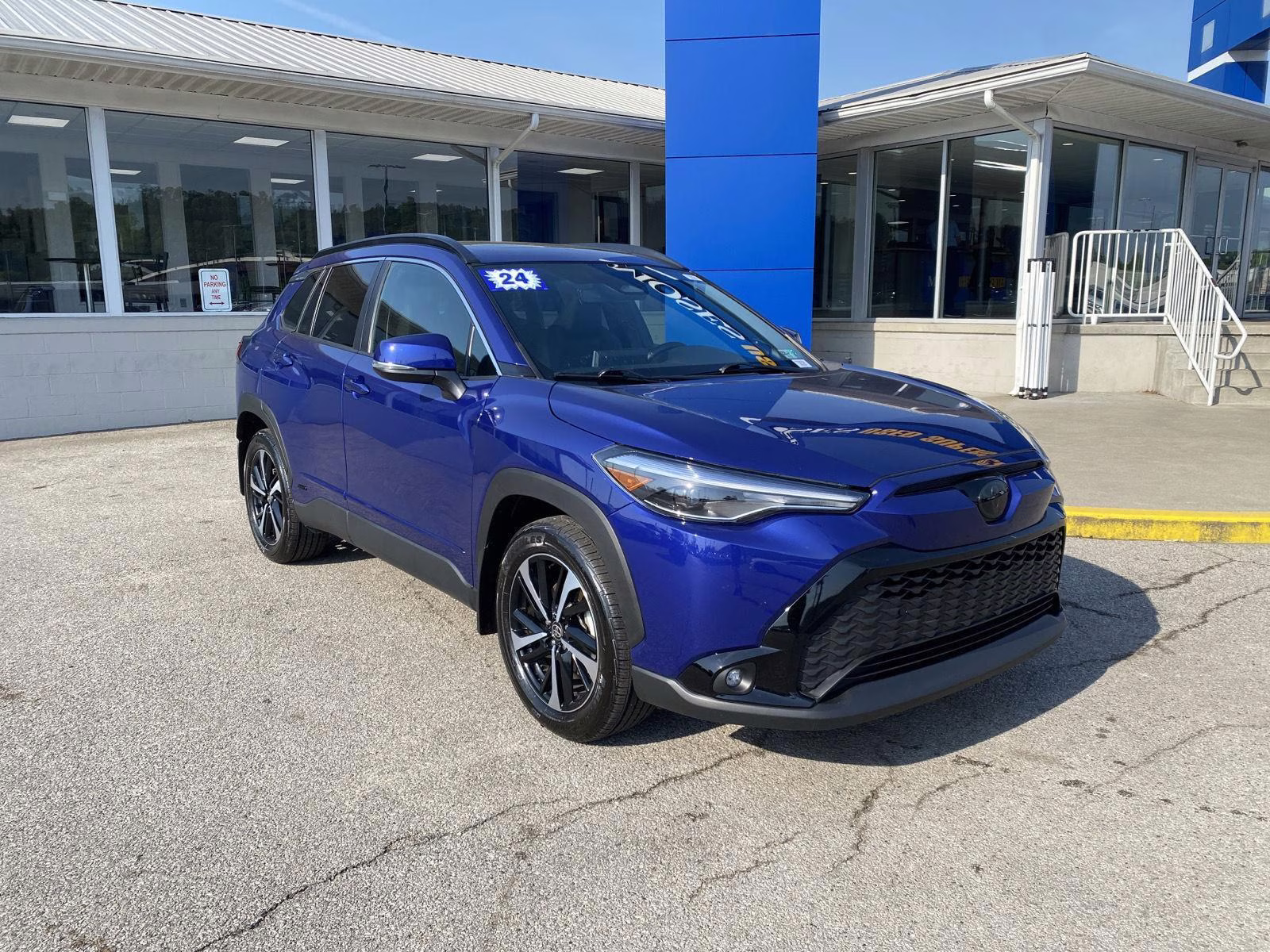 2024 Blue Crush Metallic Toyota Corolla Cross Hybrid XSE AWD SUV