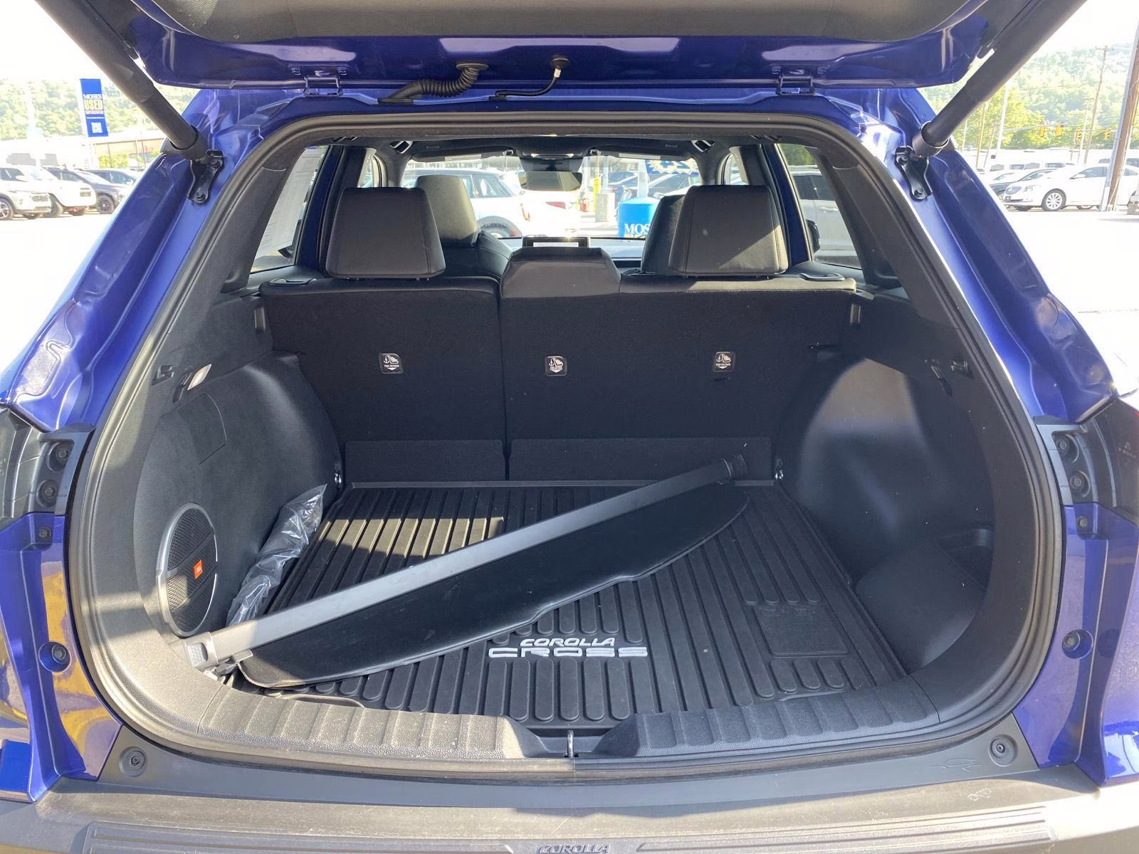 2024 Blue Crush Metallic Toyota Corolla Cross Hybrid XSE AWD SUV