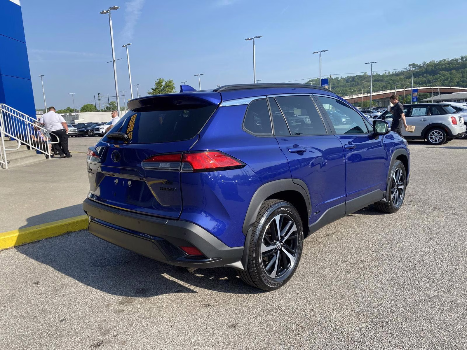 2024 Blue Crush Metallic Toyota Corolla Cross Hybrid XSE AWD SUV