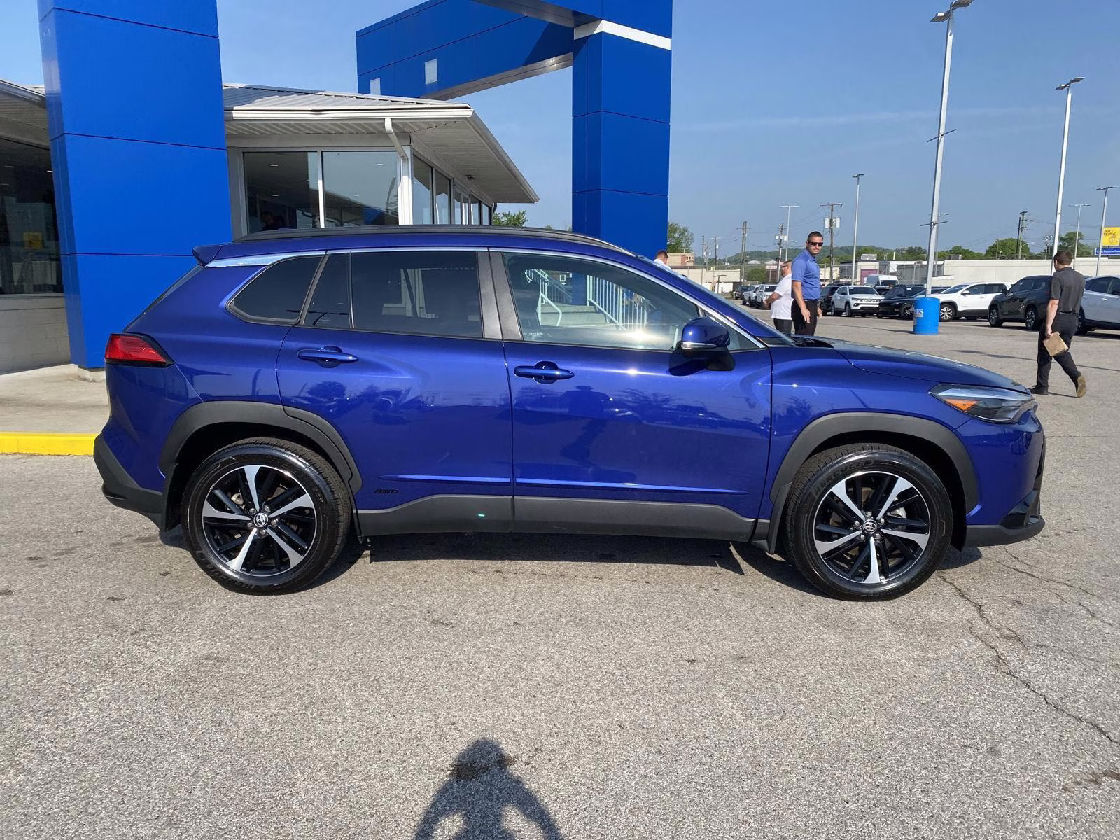 2024 Blue Crush Metallic Toyota Corolla Cross Hybrid XSE AWD SUV