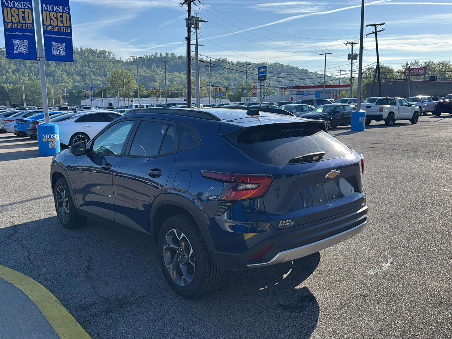 2024 Blue Glow Metallic Chevrolet Trax LT FWD SUV