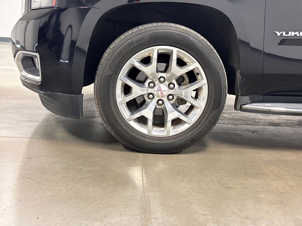 2017 Onyx Black GMC Yukon SLT RWD SUV