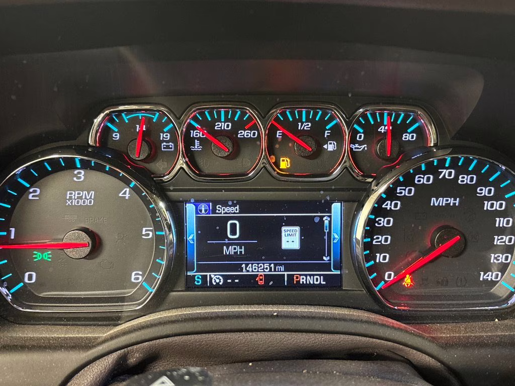 2017 Onyx Black GMC Yukon SLT RWD SUV