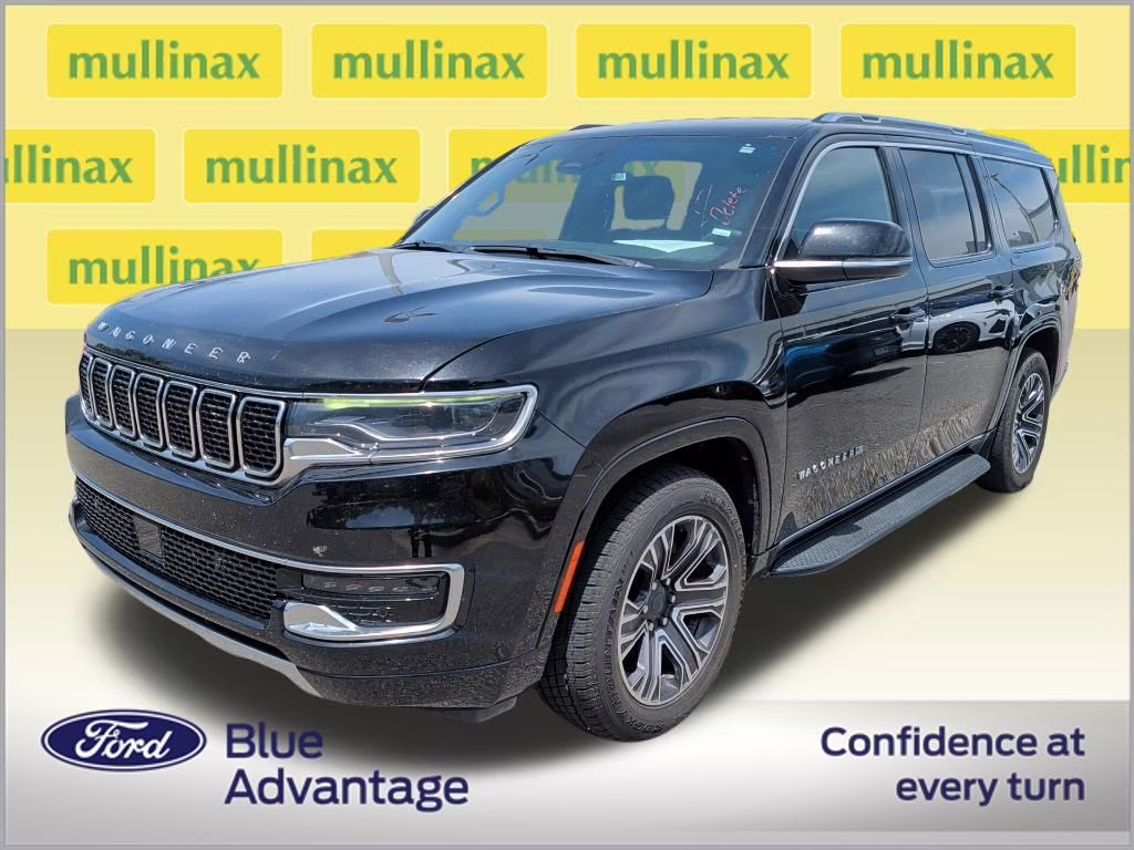 2023 Diamond Black Crystal Pearlcoat Jeep Wagoneer L Series II RWD SUV