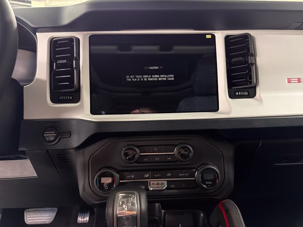 2026 AVALANCHE GRAY Ford Bronco Heritage Edition 4X4 SUV