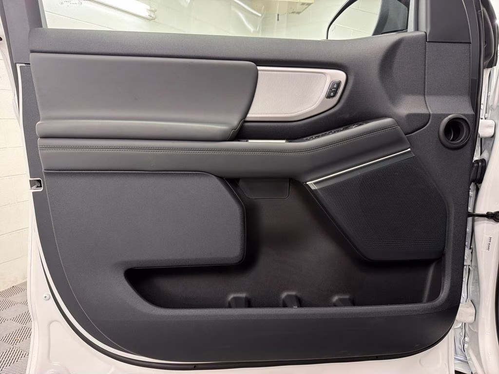 2026 STAR WHITE Ford Expedition Active RWD SUV