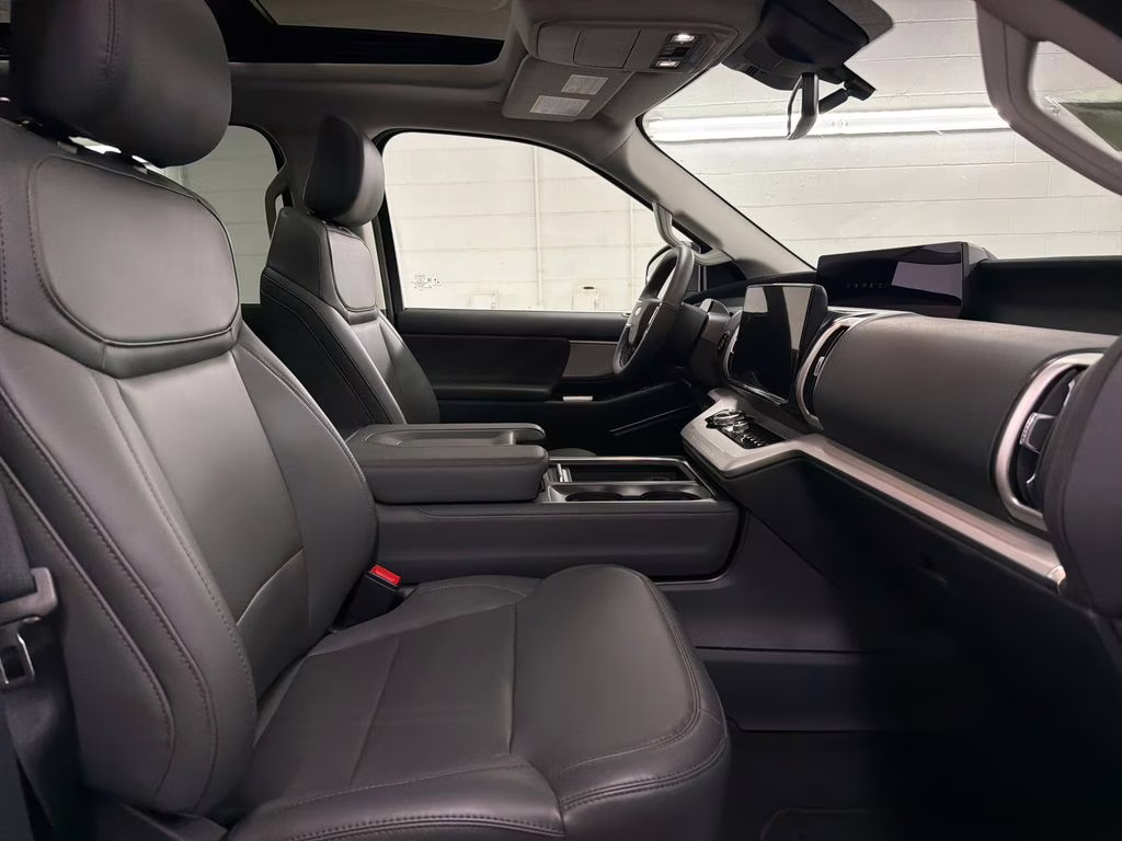 2026 STAR WHITE Ford Expedition Active RWD SUV