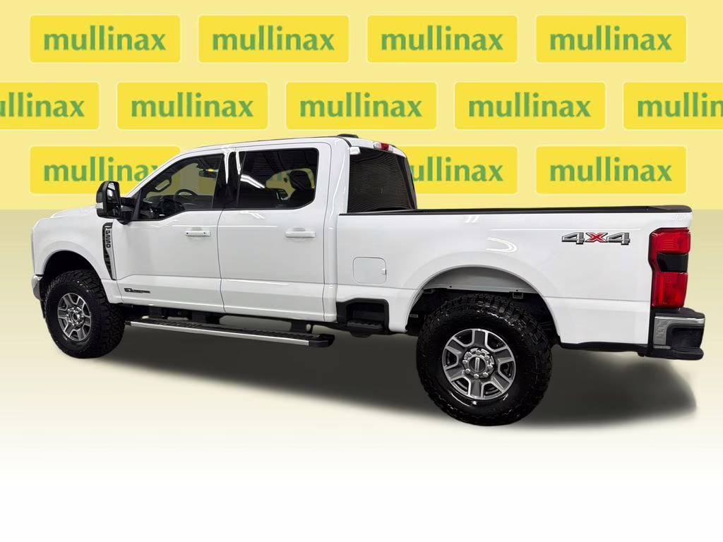 2026 Oxford White Ford Super Duty F-250 SRW Lariat 4X4 Truck