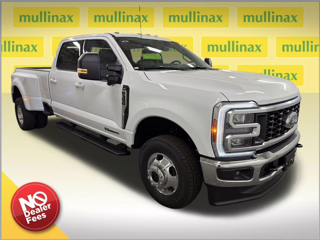 2026 OXFORD WHITE Ford Super Duty F-350 DRW XLT 4X4 Truck