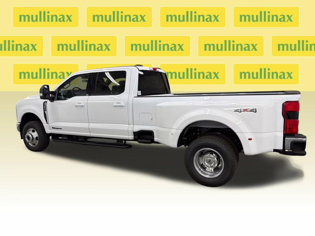 2026 OXFORD WHITE Ford Super Duty F-350 DRW XLT 4X4 Truck
