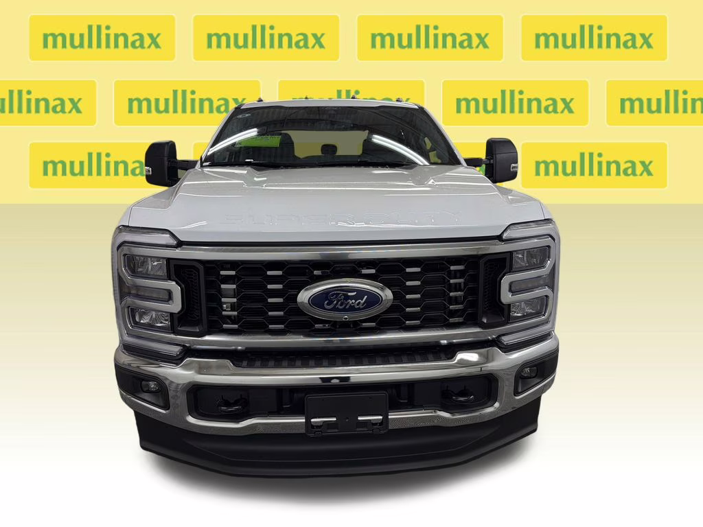 2026 OXFORD WHITE Ford Super Duty F-350 DRW XLT 4X4 Truck