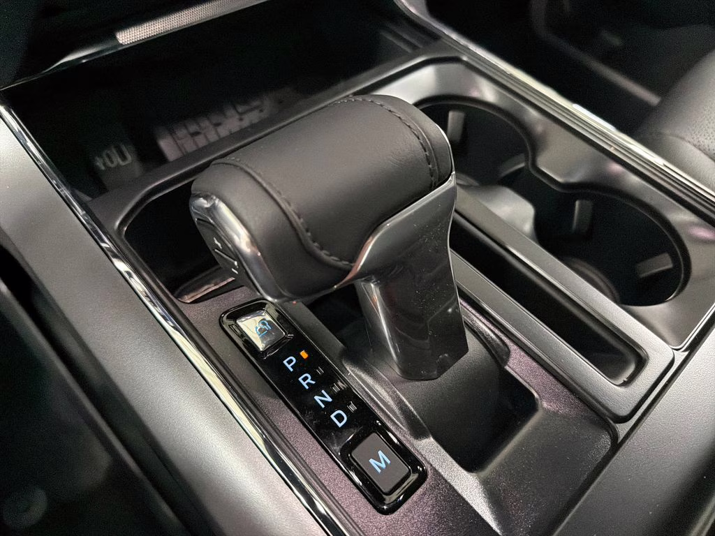 2026 CARBONIZED GRAY Ford F-150 Lariat 4X4 Truck