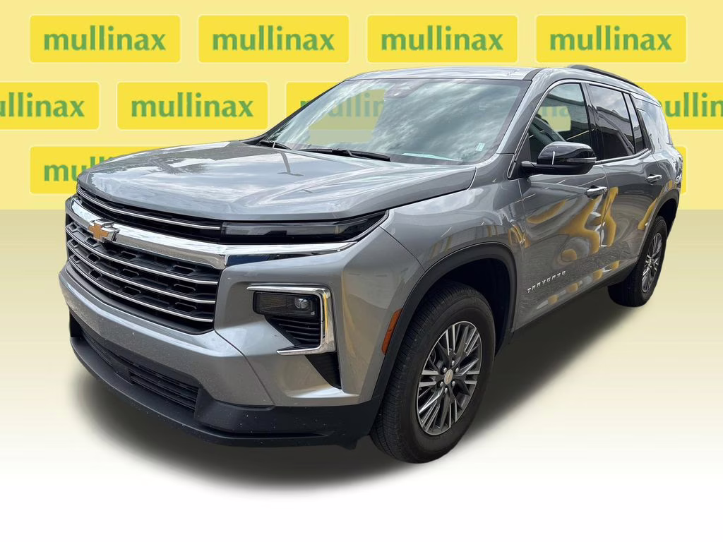 2026 Sterling Gray Metallic Chevrolet Traverse LT FWD SUV