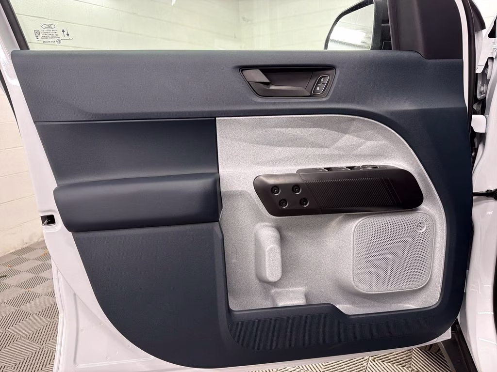 2026 OXFORD WHITE Ford Maverick XLT FWD Truck