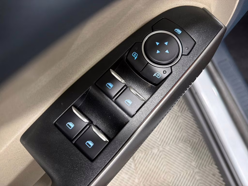 2026 SPACE WHITE Ford Maverick Lariat AWD Truck