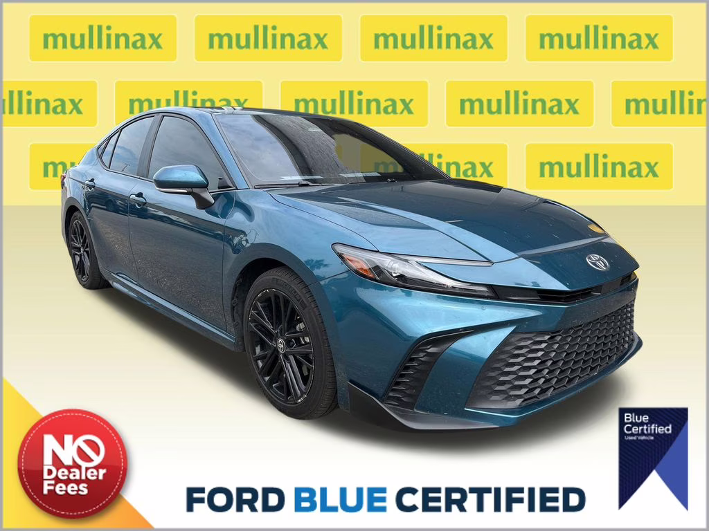 2025 Ocean Gem Toyota Camry SE FWD Sedan