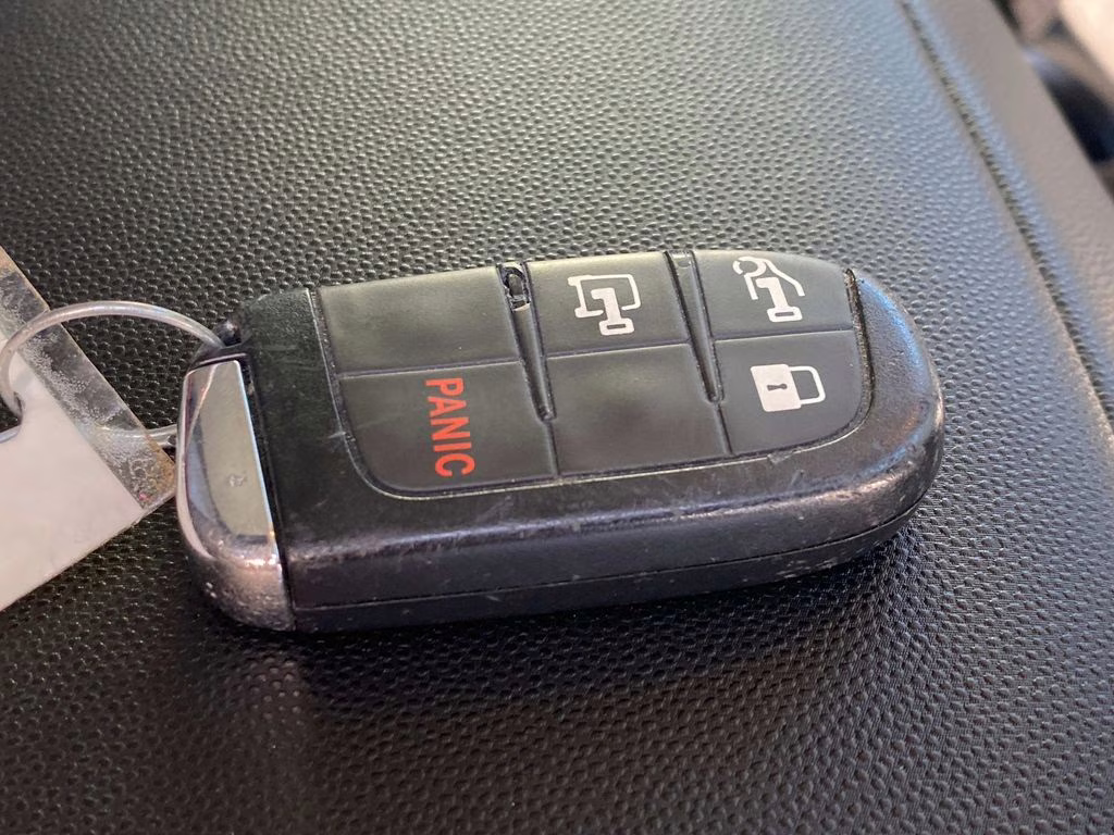 2023 Bright White Clearcoat Ram ProMaster 2500 High Roof FWD Van