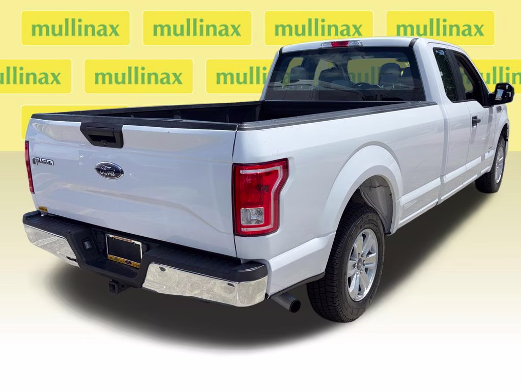 2017 Oxford White Ford F-150 XL RWD Truck