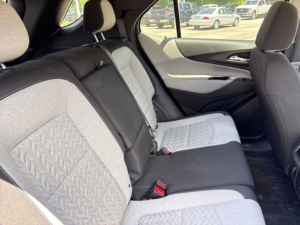 2024 Sterling Gray Metallic Chevrolet Equinox LT FWD SUV