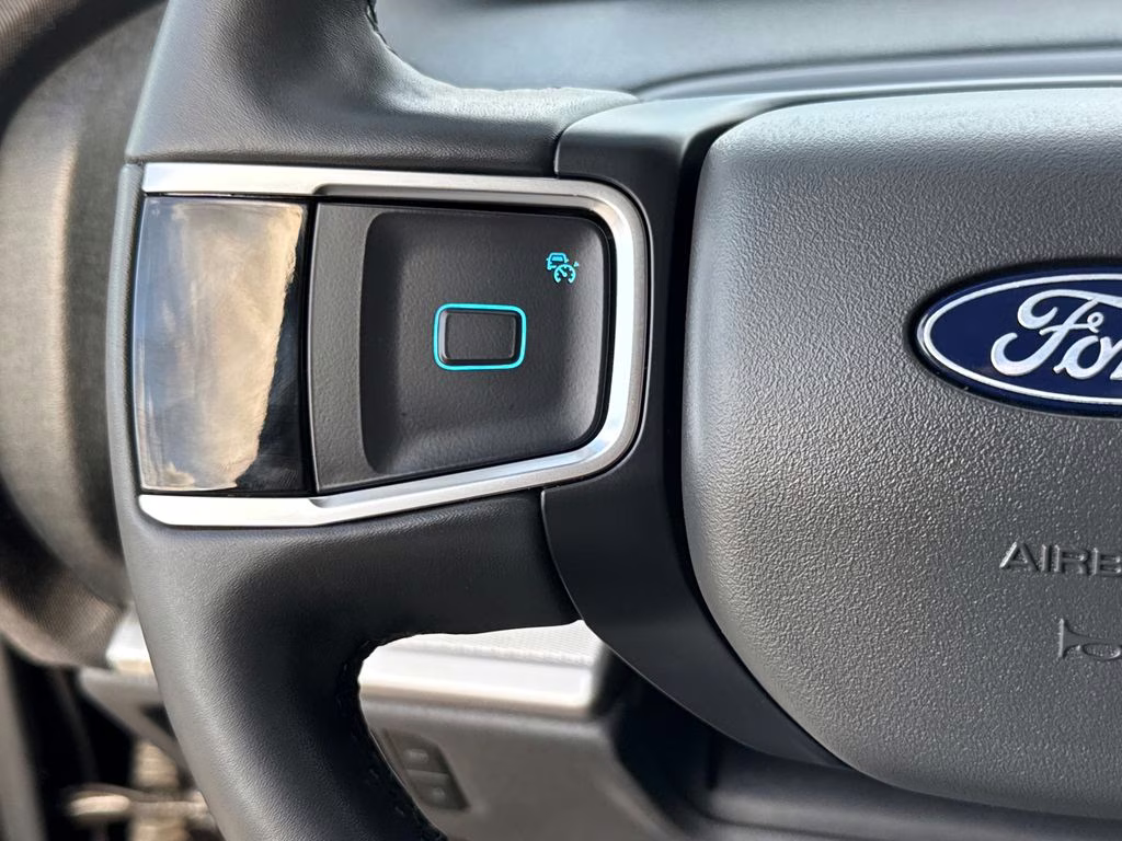 2025 Agate Black Metallic Ford Expedition Max Active RWD SUV