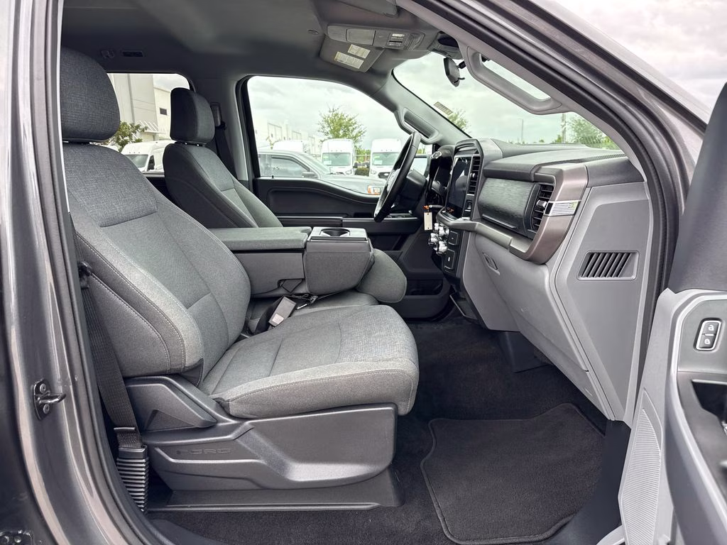 2025 Gray Ford F-150 XLT 4X4 Truck