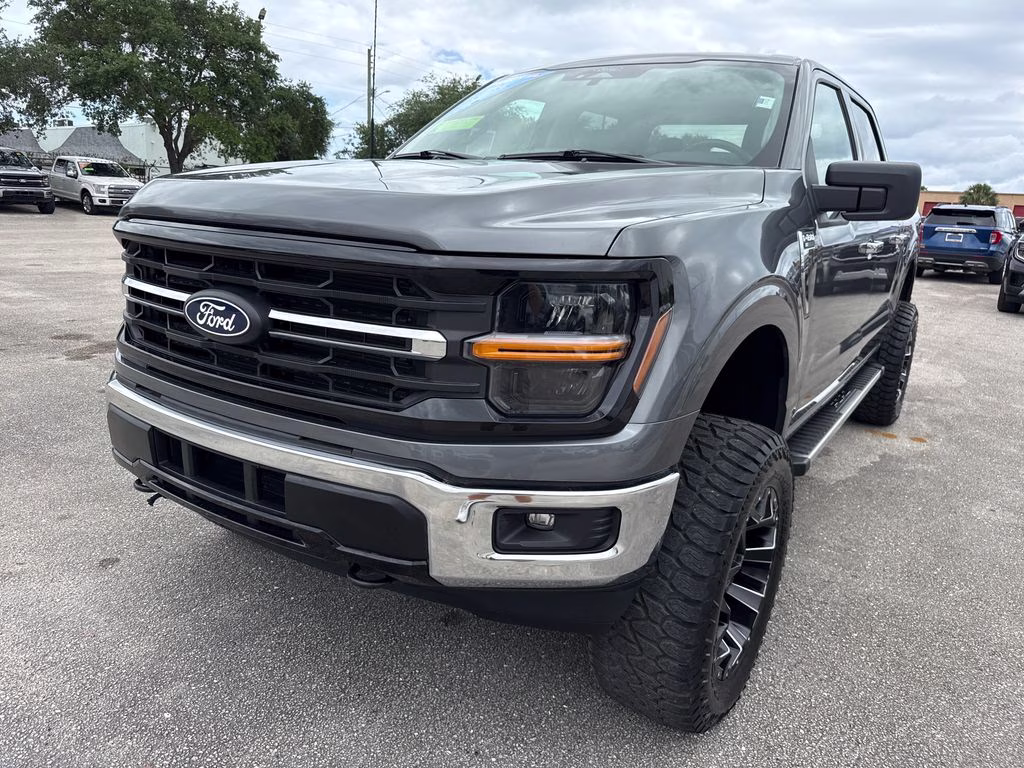 2025 Gray Ford F-150 XLT 4X4 Truck