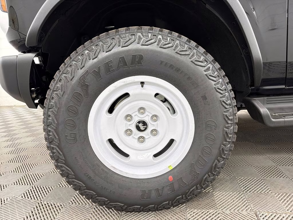 2026 SHADOW BLACK Ford Bronco Heritage Edition 4X4 SUV
