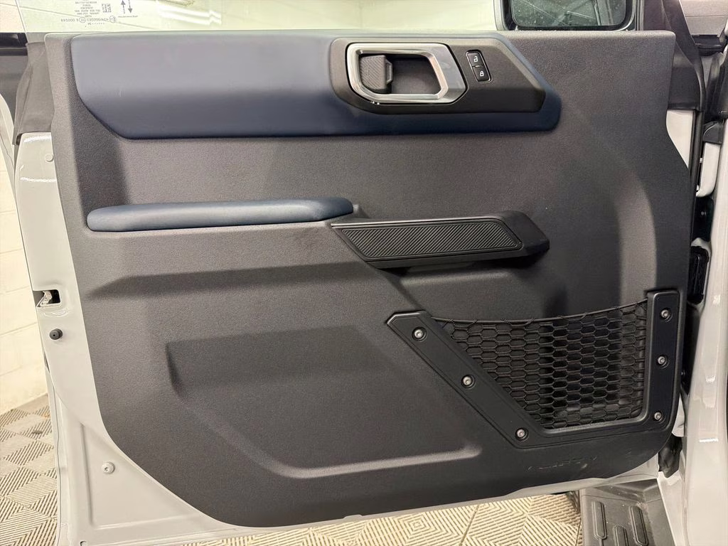 2026 AVALANCHE GRAY Ford Bronco Heritage Edition 4X4 SUV