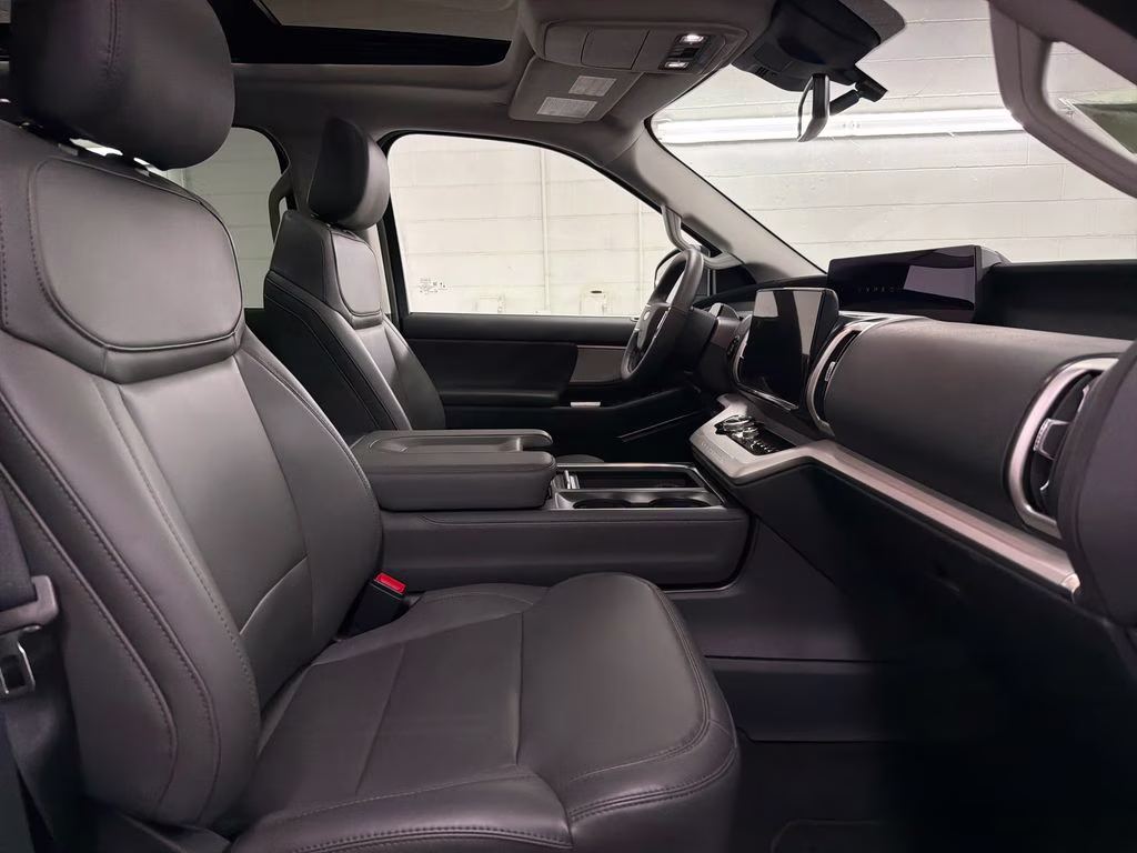 2026 STAR WHITE Ford Expedition Active RWD SUV