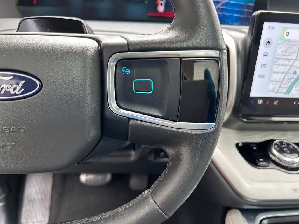 2025 Agate Black Metallic Ford Expedition Active RWD SUV