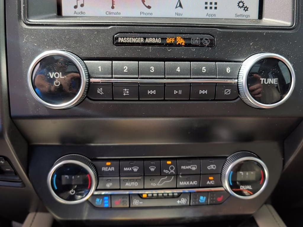 2019 Agate Black Metallic Ford Expedition Limited RWD SUV