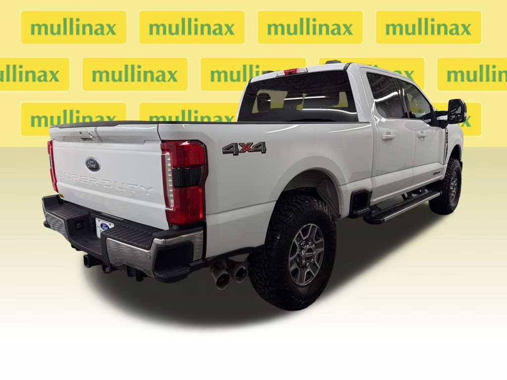 2026 Oxford White Ford Super Duty F-250 SRW Lariat 4X4 Truck