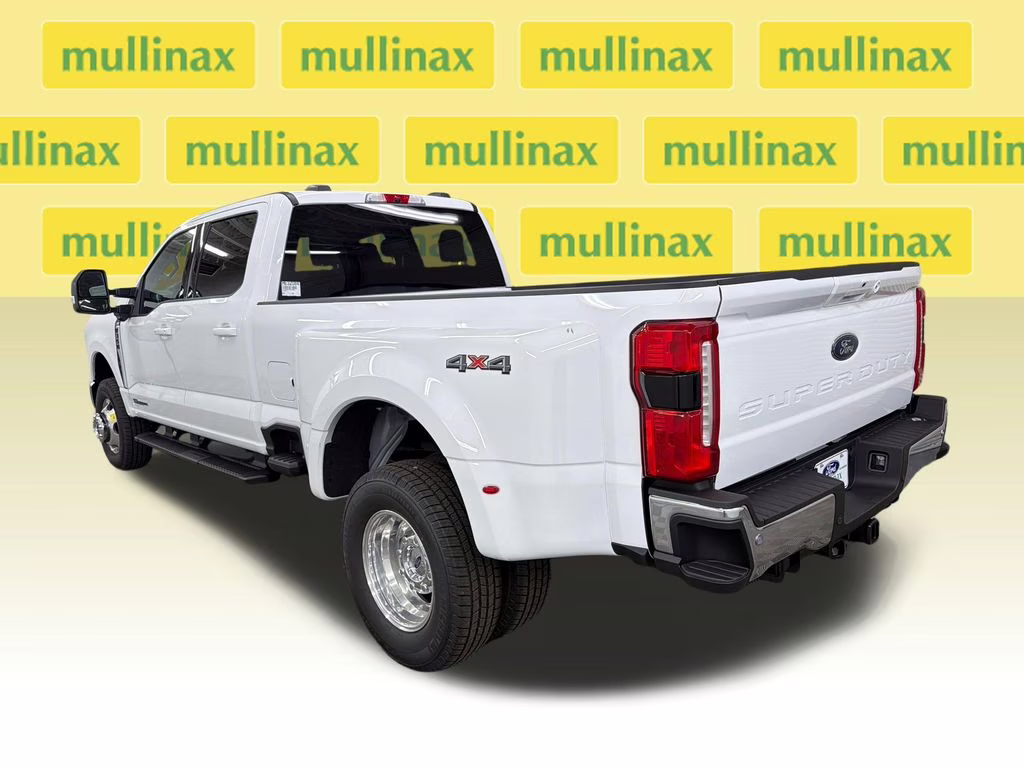 2026 OXFORD WHITE Ford Super Duty F-350 DRW XLT 4X4 Truck