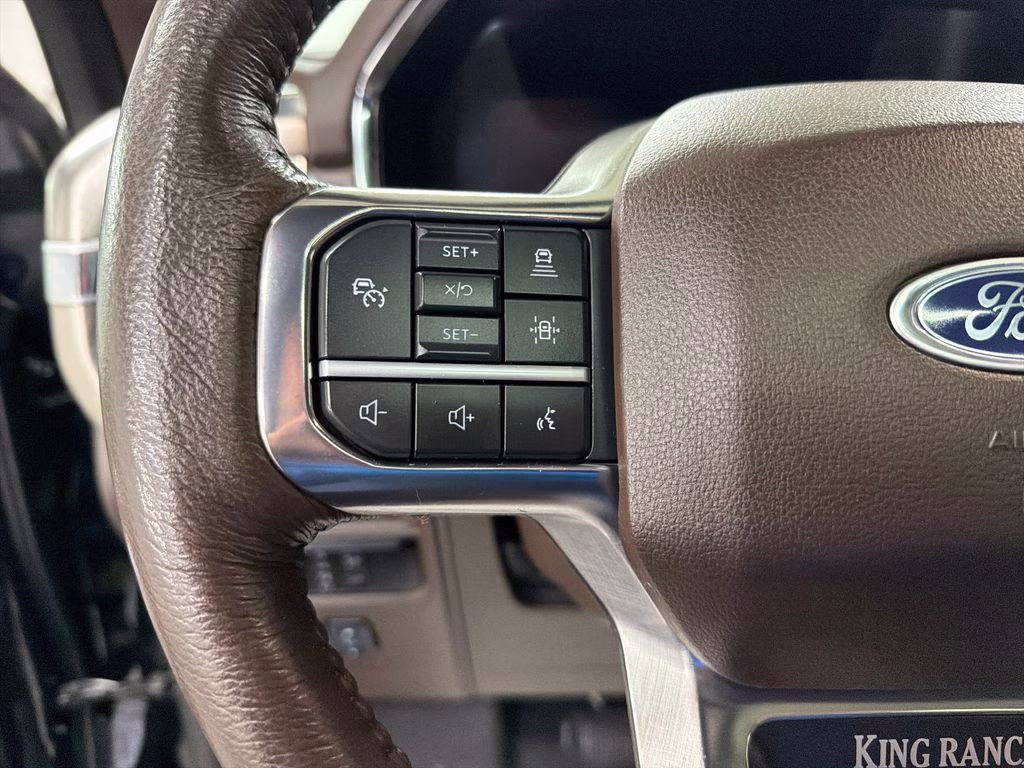2023 Agate Black Metallic Ford F-150 King Ranch 4X4 Truck