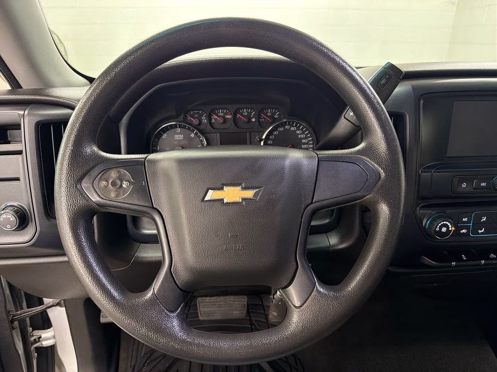 2018 Silver Ice Metallic Chevrolet Silverado 1500 Custom RWD Truck