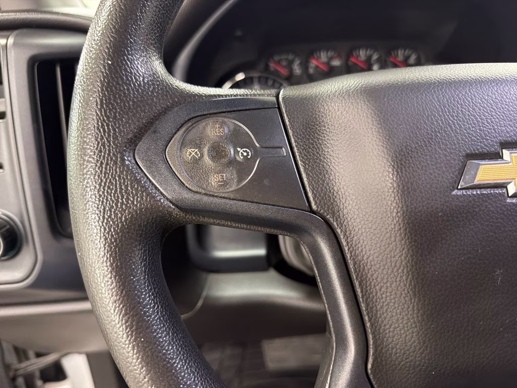 2018 Silver Ice Metallic Chevrolet Silverado 1500 Custom RWD Truck