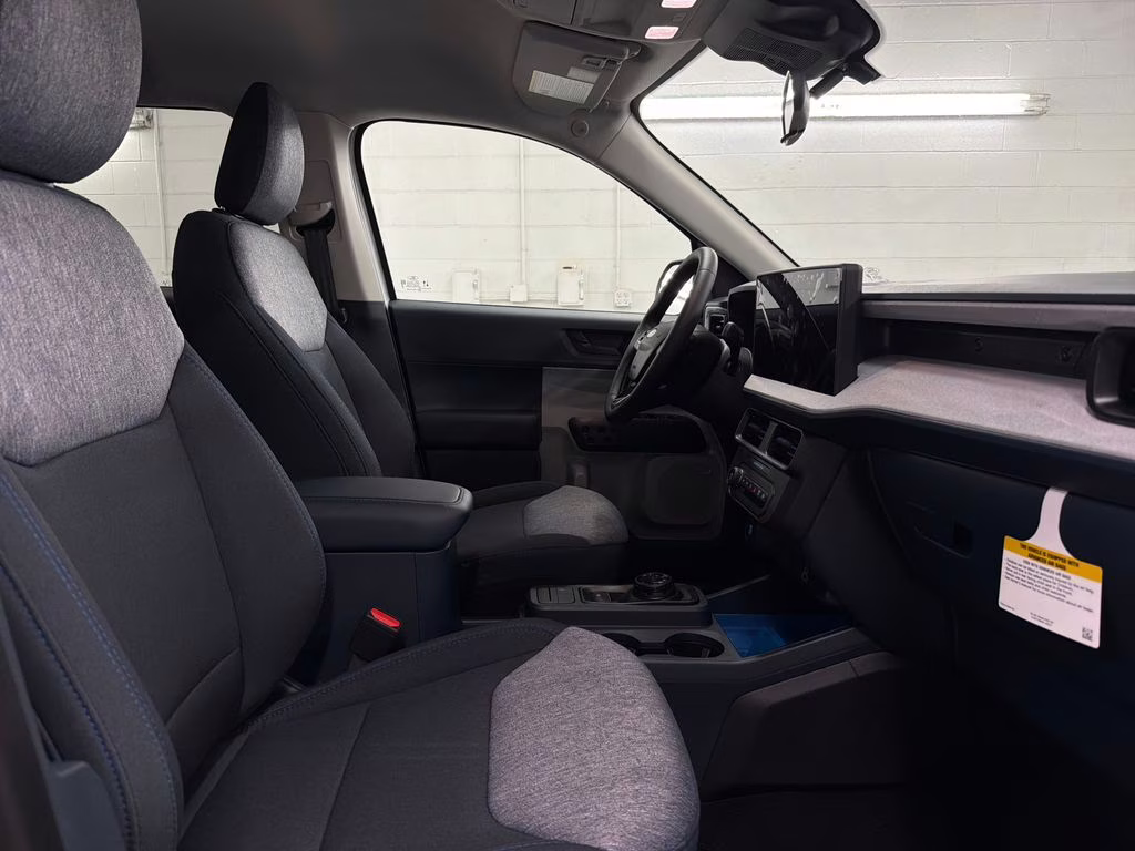 2026 OXFORD WHITE Ford Maverick XLT FWD Truck