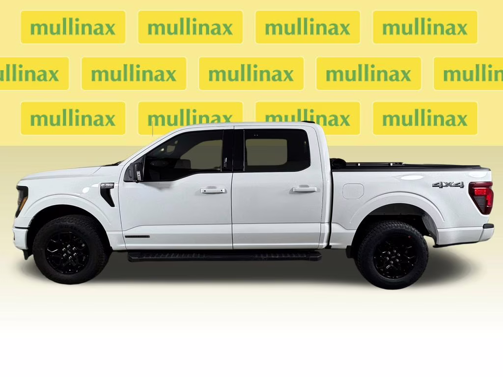 2024 Oxford White Ford F-150 XLT 4X4 Truck