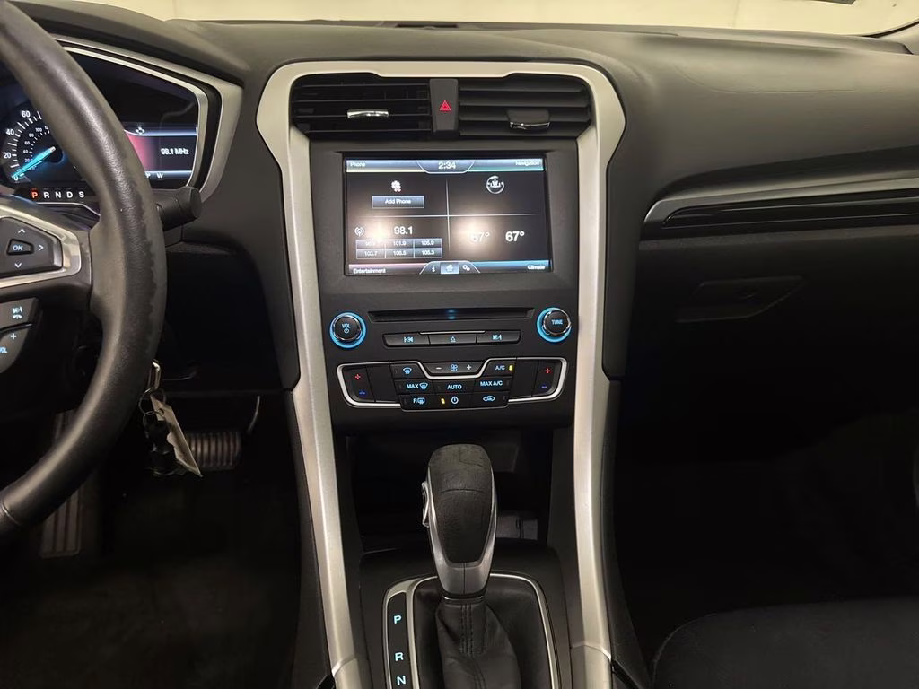 2016 Shadow Black Ford Fusion SE FWD Sedan