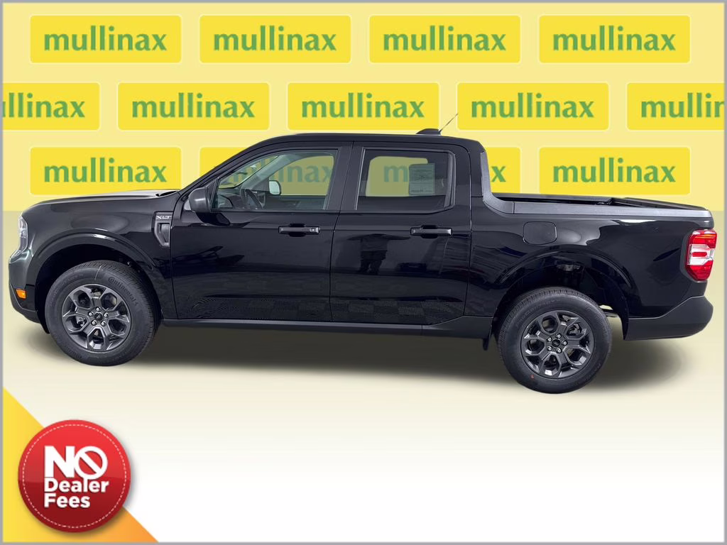 2026 Shadow Black Ford Maverick XLT FWD Truck