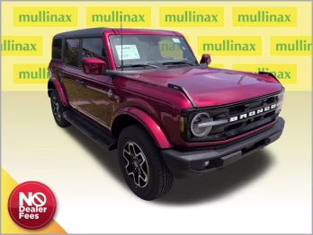 2026 Ruby Red Ford Bronco Outer Banks 4X4 SUV