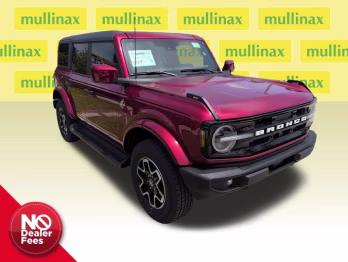 2026 Ruby Red Ford Bronco Outer Banks 4X4 SUV