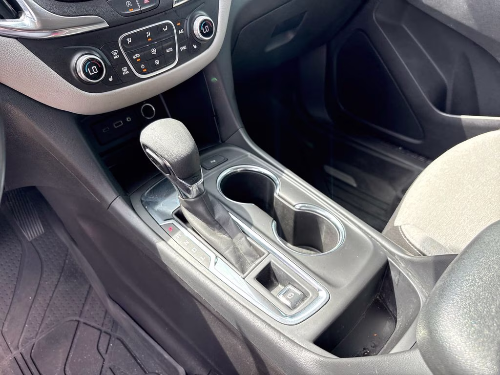 2024 Sterling Gray Metallic Chevrolet Equinox LT FWD SUV