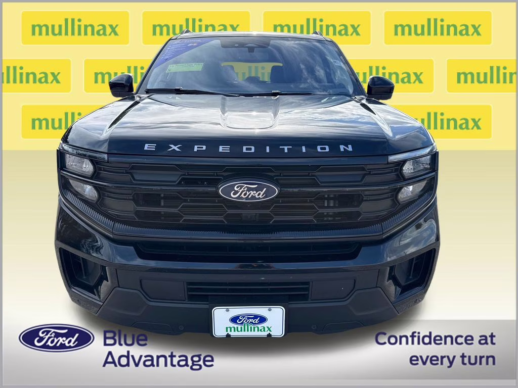 2025 Agate Black Metallic Ford Expedition Max Active RWD SUV