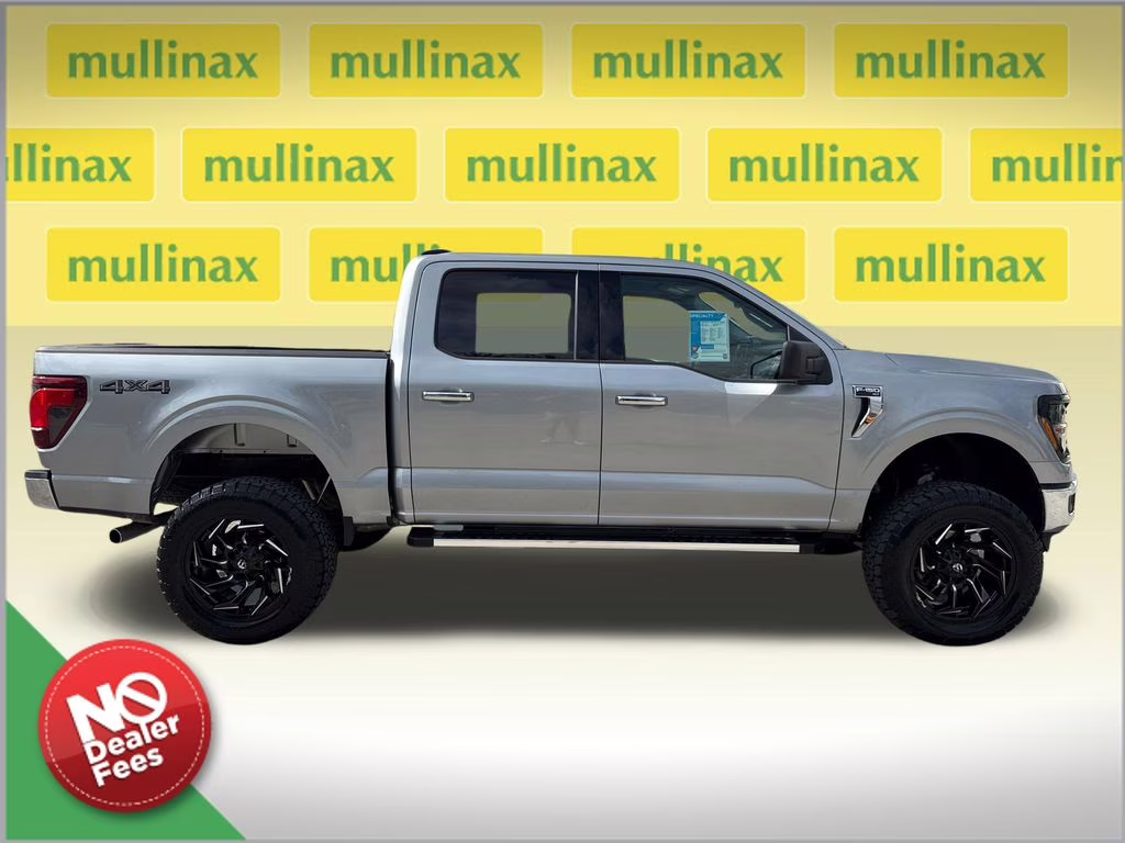 2025 Iconic Silver Metallic Ford F-150 XLT w/ LIFTKIT 4X4 Truck