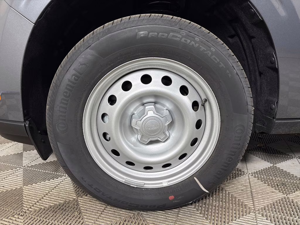 2026 Carbonized Gray Metallic Ford Maverick XL FWD Truck
