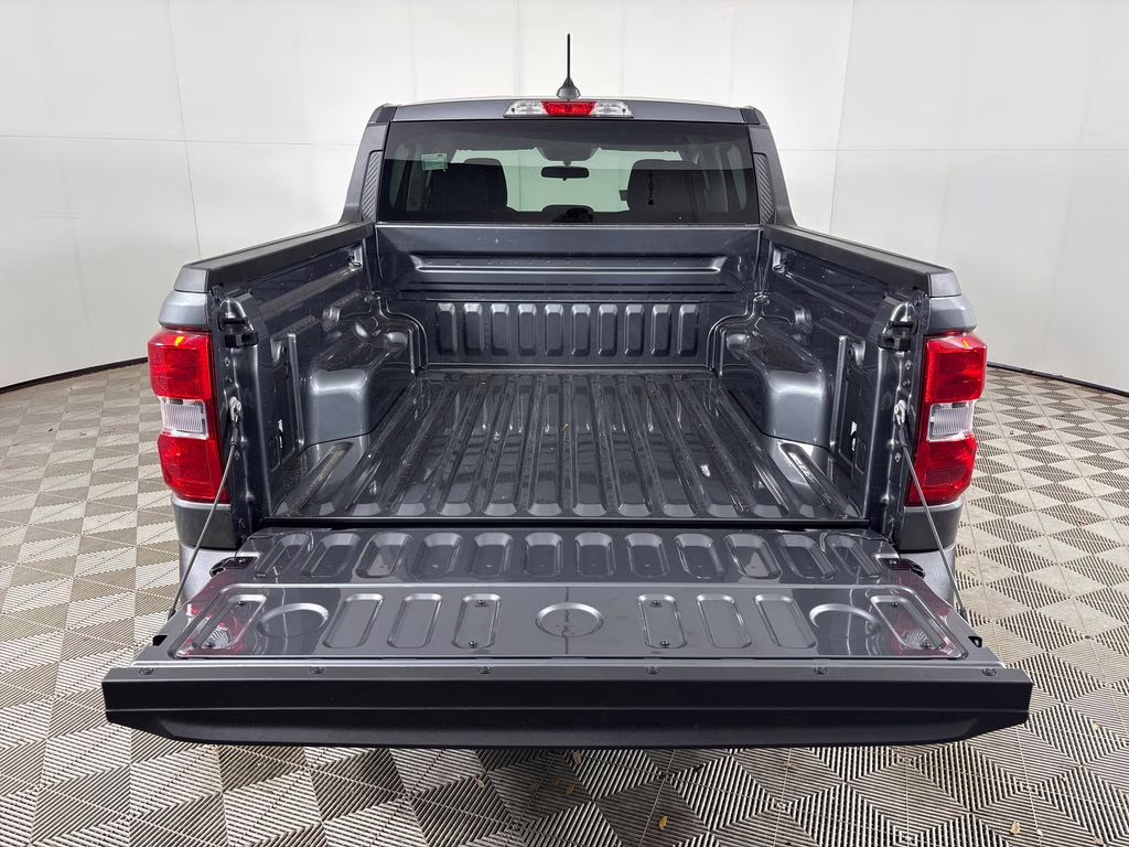 2026 Carbonized Gray Metallic Ford Maverick XL FWD Truck
